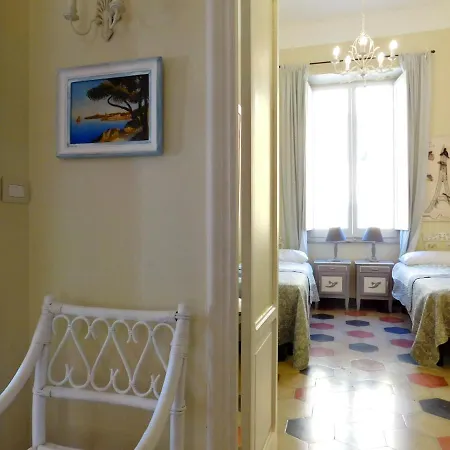 In Villa! *