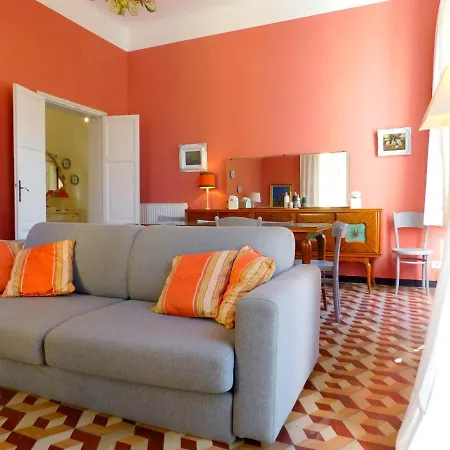 In Villa! Apartment Levanto