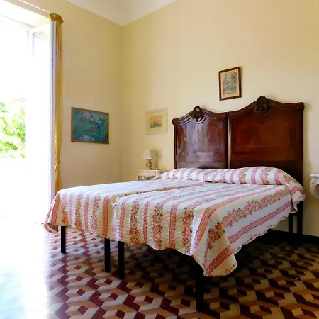 Apartment In Villa! Levanto